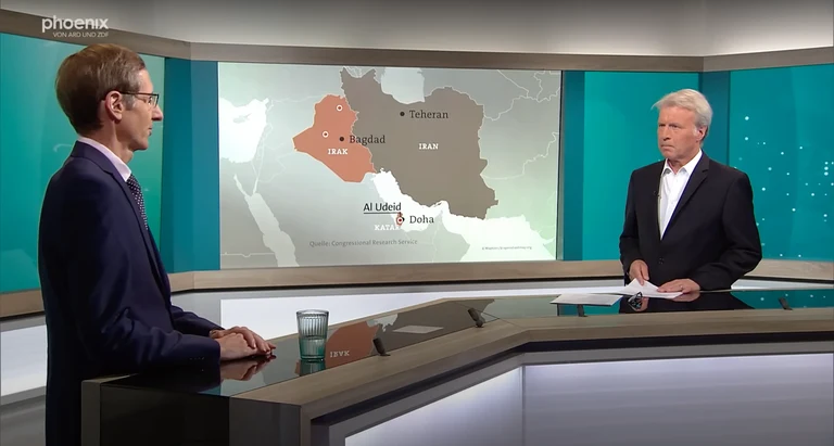 Dr. Joachim Weber im Gespräch mit phoenix.