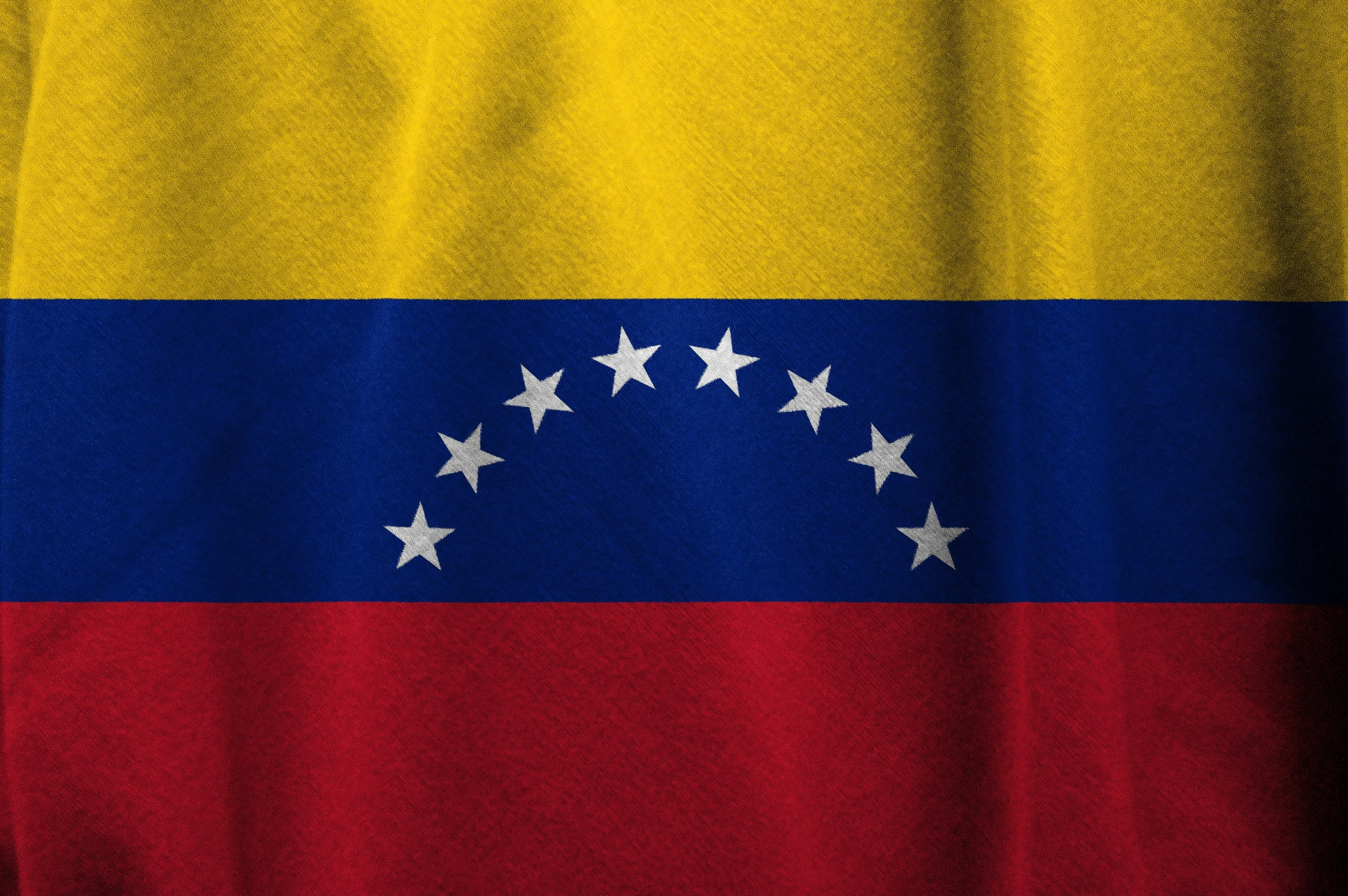 PROF. DR. DR. H.C. MATTHIAS HERDEGEN IM SPIEGEL ZU AMERIKANISCHEN INTERVENTION IN VENEZUELA