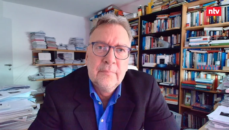 Dr. Frank Umbach on n-tv.