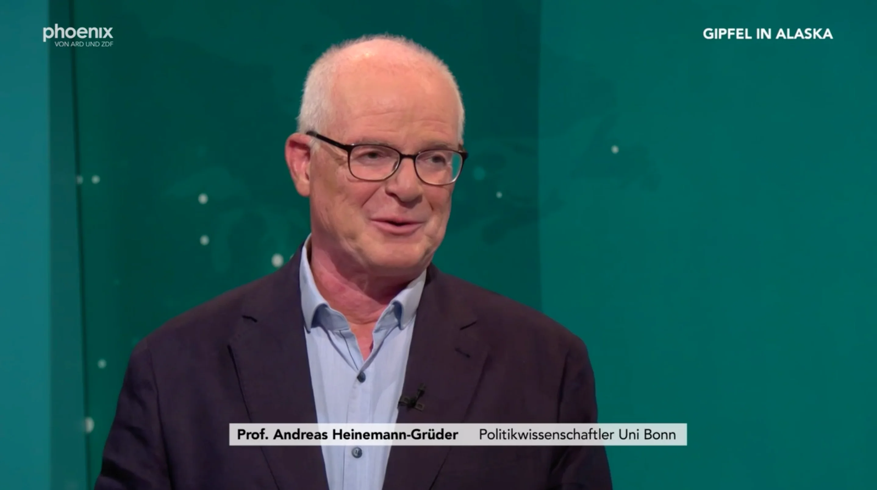 Prof. Dr. Heinemann-Grüder talking to phoenix on August 15th, 2025.