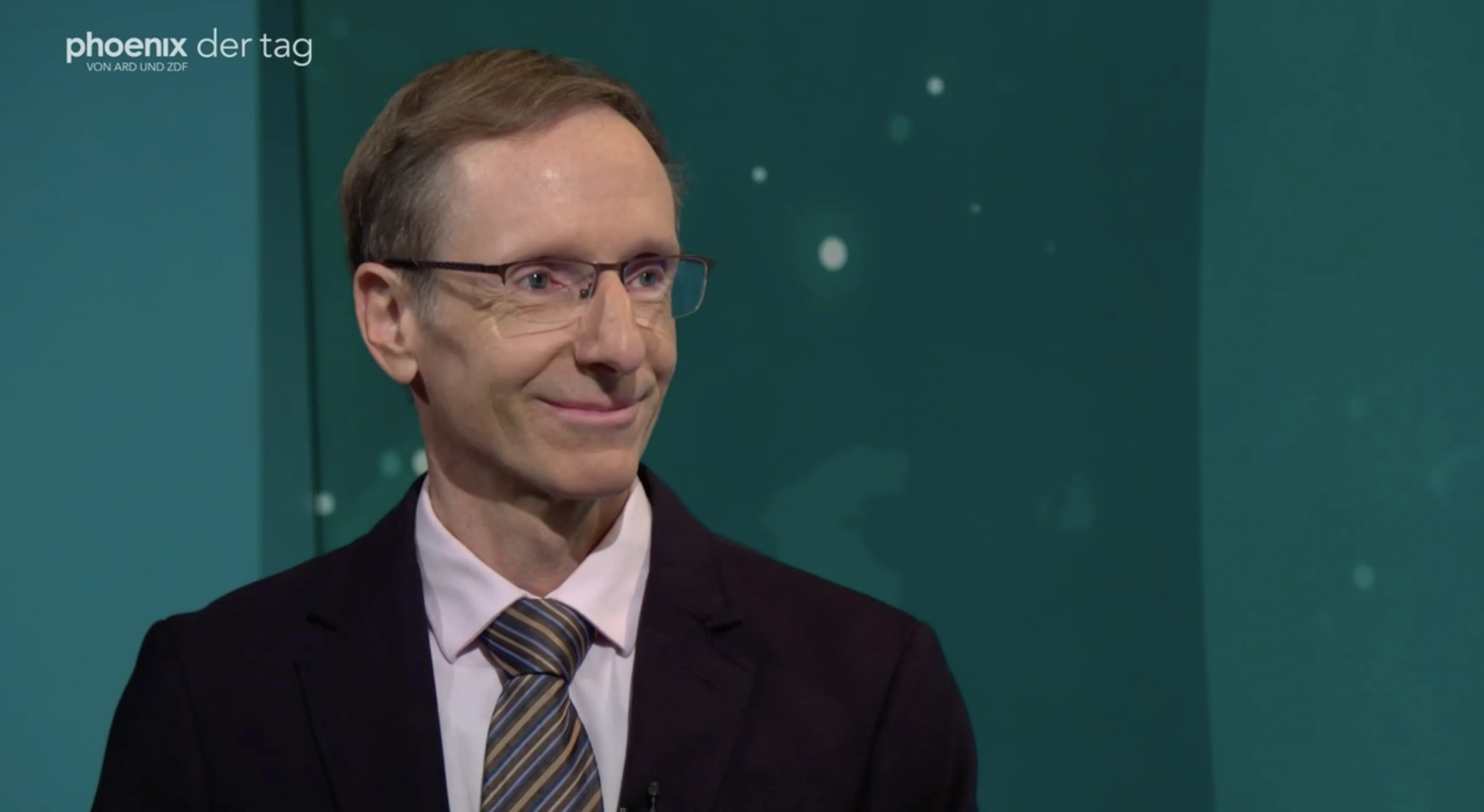 Dr. Joachim Weber at Phoenix vor ort.