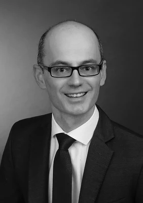 Dr. Landry Charrier