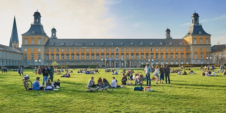 Uni Bonn - Linked Uni Bonn Header.jpg