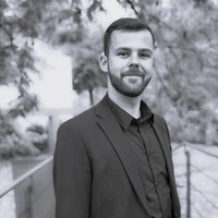 Portrait Mai_Max sw.jpg