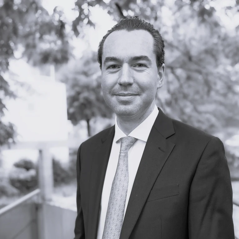 Portrait Schwafferts_Julius sw.jpg